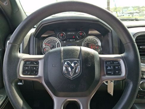 Used 2022 RAM 1500 Classic Warlock w/ Ceramic Gray Warlock Package AWD/4WD image 18