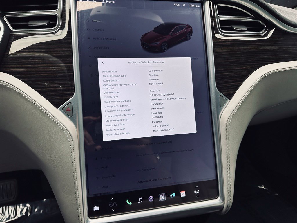Used 2015 Tesla Model S 70D AWD/4WD image 32