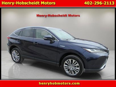 Used 2021 Toyota Venza XLE w/ Softex Package