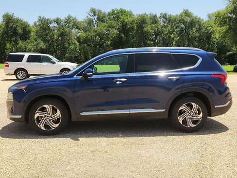 Used 2021 Hyundai Santa Fe SEL w/ Convenience Package FWD image 2