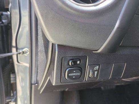 Certified 2019 Toyota Corolla SE FWD image 13
