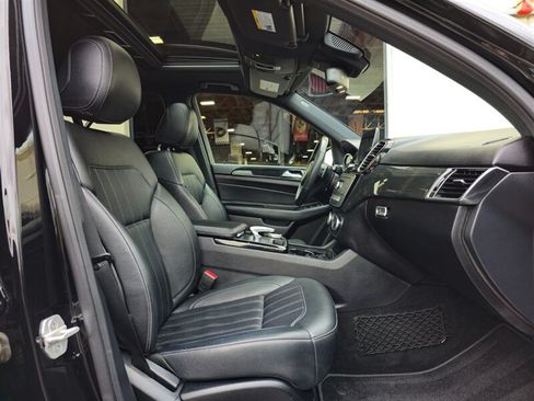 Used 2018 Mercedes-Benz GLE 350 w/ Premium 1 Package image 25