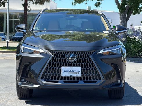 Certified 2024 Lexus NX 250 FWD image 10