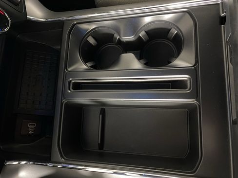 Used 2025 Ford F150 XLT w/ Equipment Group 302A MID image 23