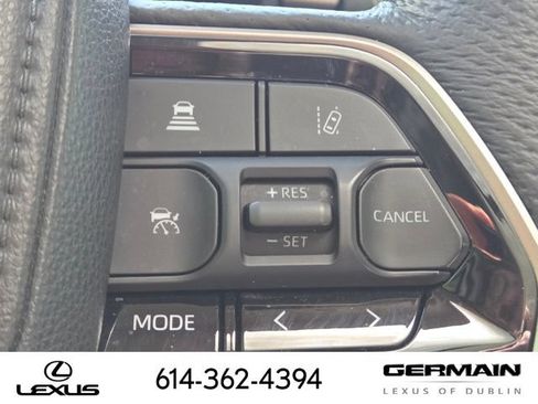 Used 2024 Toyota Sequoia Limited w/ Tow Technology Package AWD/4WD image 21