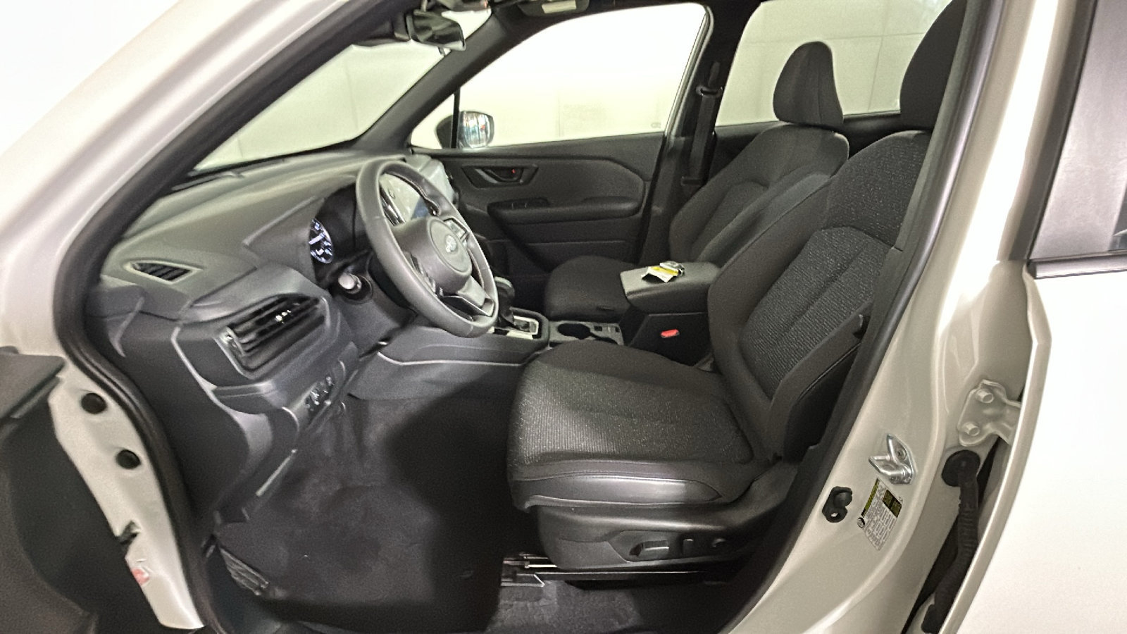 Used 2025 Subaru Forester Premium AWD/4WD image 13