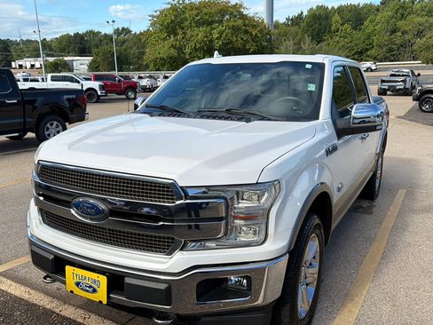 Used 2019 Ford F150 King Ranch w/ Equipment Group 601A Luxury AWD/4WD image 3