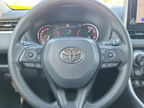 Used 2024 Toyota RAV4 XLE image 15