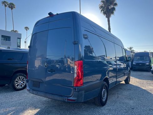Used 2019 Mercedes-Benz Sprinter 170 image 5