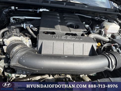 Used 2024 Nissan Frontier SV AWD/4WD image 17