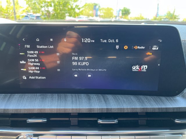 Used 2024 Kia Telluride SX Prestige w/ Towing Package AWD/4WD image 34