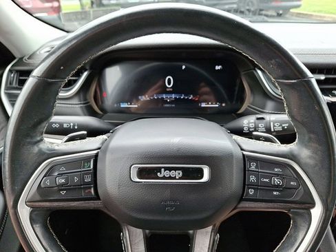 Used 2021 Jeep Grand Cherokee L Limited image 23