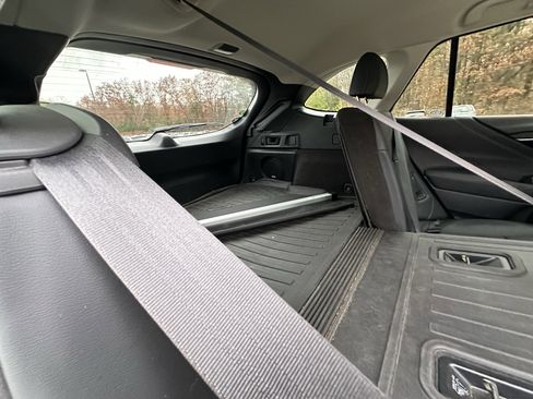 Used 2020 Subaru Outback Limited image 36