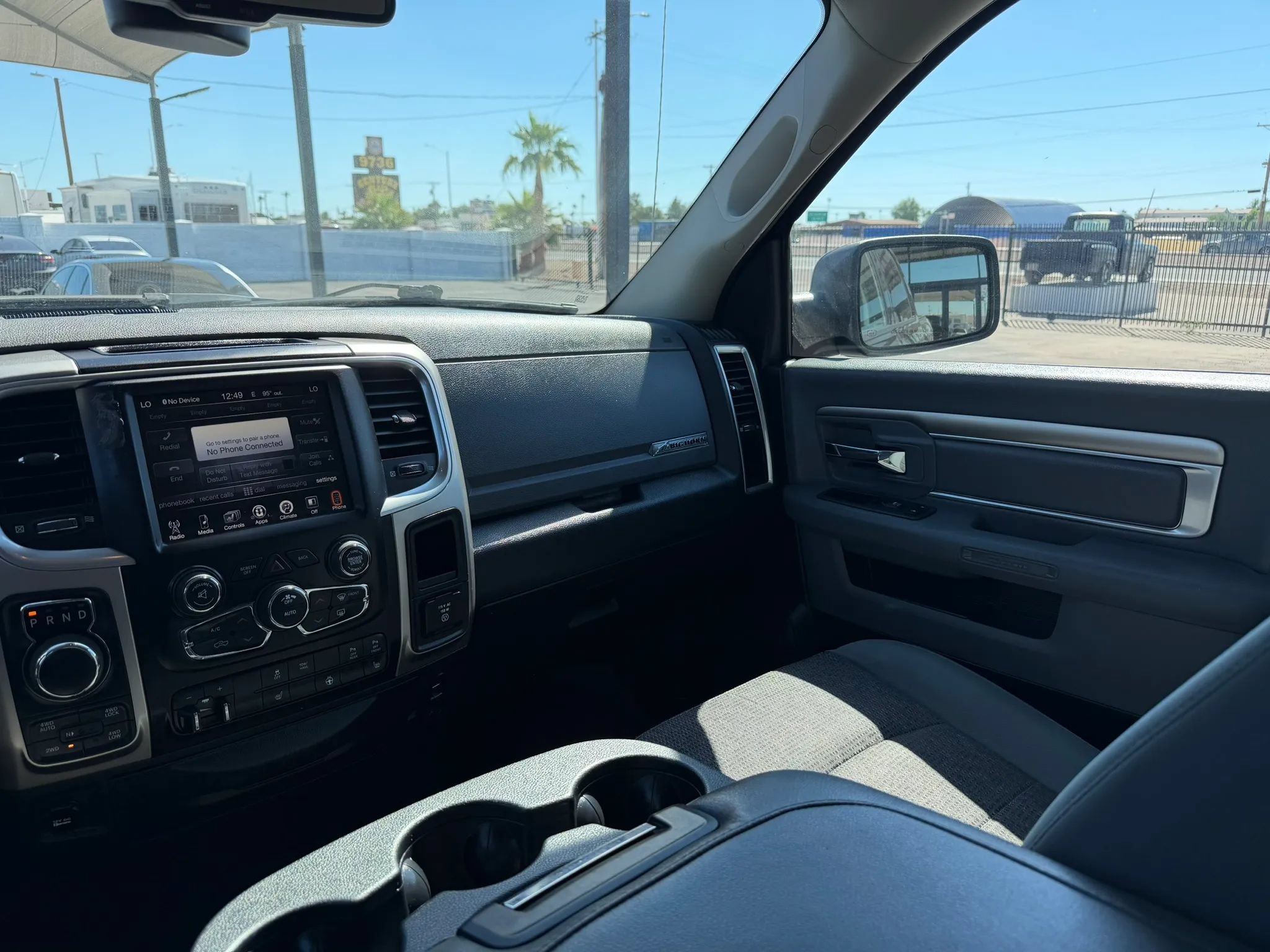 Used 2017 RAM 1500 Big Horn AWD/4WD image 23
