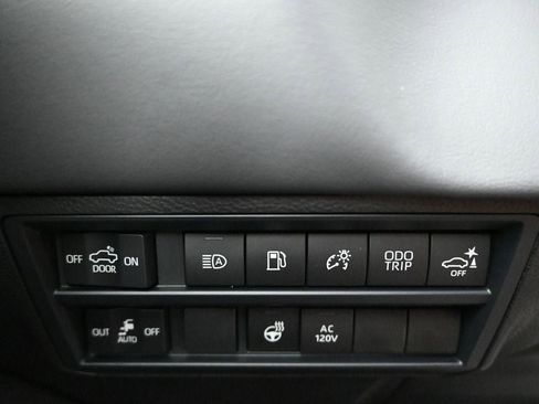 New 2026 Toyota Tundra Platinum AWD/4WD image 22