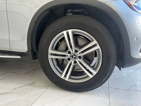 Used 2021 Mercedes-Benz GLC 300 4MATIC image 29