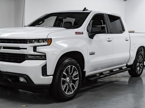 Used 2021 Chevrolet Silverado 1500 RST w/ Z71 Off-Road Package image 8