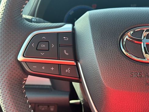 New 2026 Toyota Sienna XSE AWD/4WD image 19