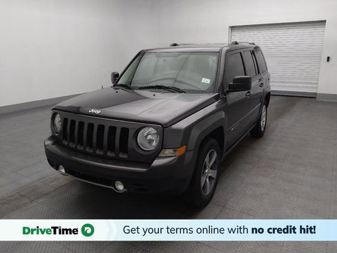 Used 2017 Jeep Patriot High Altitude image 1