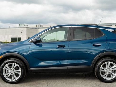 Used 2021 Buick Encore GX Preferred w/ Cold Weather Comfort Package AWD/4WD image 9