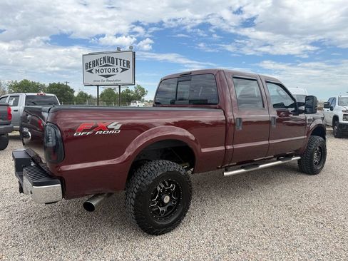 Used 2010 Ford F250 XLT AWD/4WD image 10