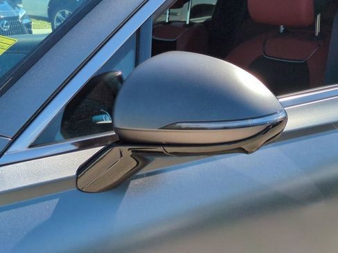 Used 2023 Genesis GV70 2.5T w/ Sport Prestige Package image 11