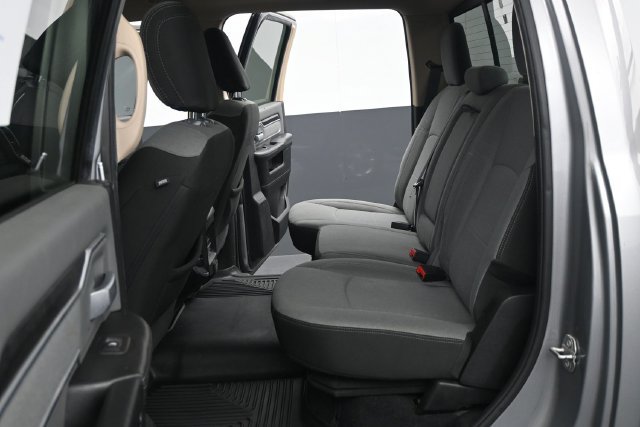Used 2019 RAM 2500 Big Horn AWD/4WD image 5