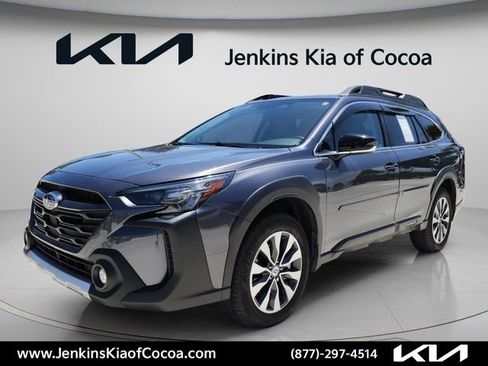 Used 2025 Subaru Outback Limited w/ Popular Package #2 AWD/4WD image 10