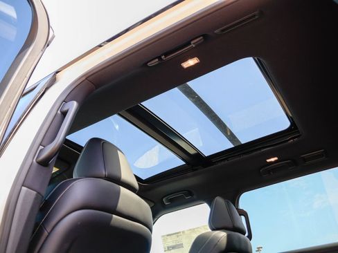 New 2026 Nissan Armada PRO-4X AWD/4WD image 10