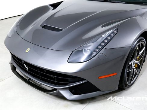 Used 2016 Ferrari F12 Berlinetta RWD image 32