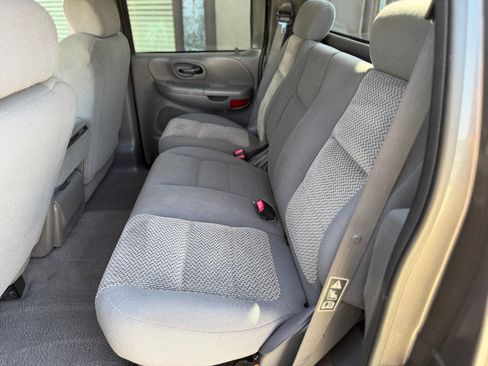Used 2003 Ford F150 XLT RWD image 16