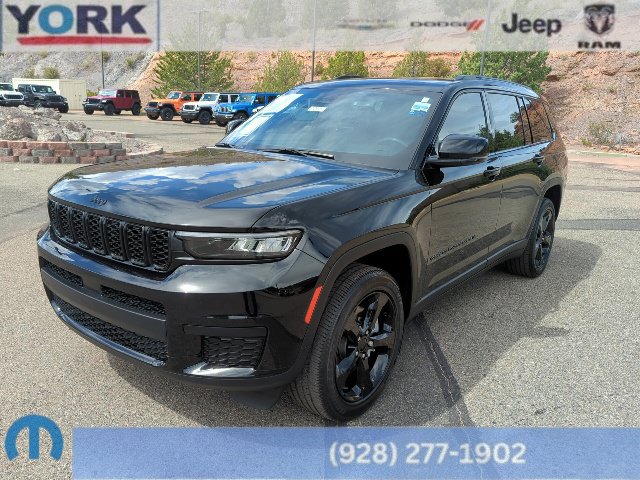 Certified 2023 Jeep Grand Cherokee L Laredo AWD/4WD image 1