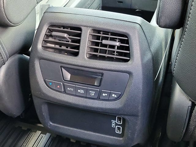 Used 2022 Honda Pilot Special Edition image 6