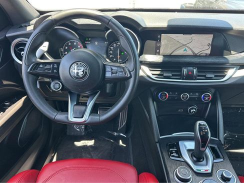 Used 2023 Alfa Romeo Stelvio Sprint RWD image 20