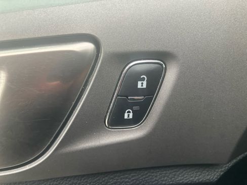 Used 2019 Ford Ranger XLT AWD/4WD image 12