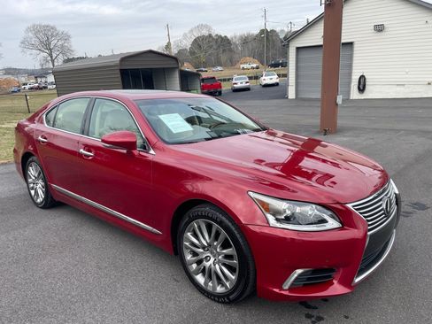 Used 2014 Lexus LS 460 w/ Comfort Package RWD image 7