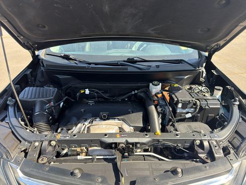 Used 2020 Chevrolet Equinox Premier AWD/4WD image 12