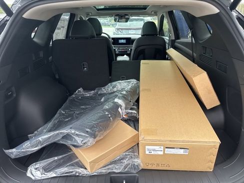 New 2025 Hyundai Tucson Limited image 61