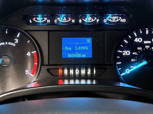 Used 2019 Ford F550 4x4 Regular Cab Super Duty image 17