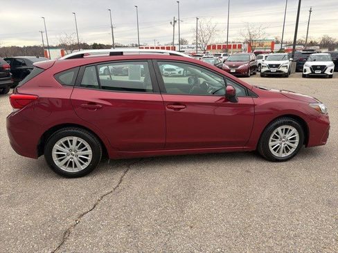 Used 2018 Subaru Impreza 2.0i Premium image 6