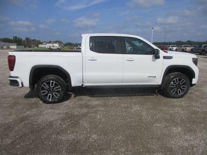 New 2026 GMC Sierra 1500 AT4 w/ AT4 Premium Package