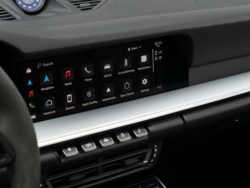 Used 2024 Porsche 911 Targa 4S w/ Premium Package image 31