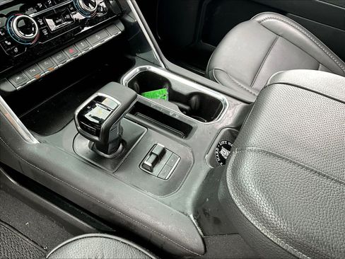 Used 2026 GMC Sierra 1500 Denali AWD/4WD image 19