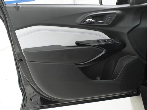 New 2026 Chevrolet Trax LT FWD image 12