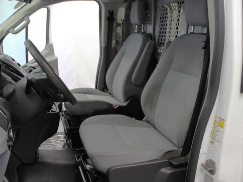 Used 2017 Ford Transit 250 130 Low Roof RWD image 14