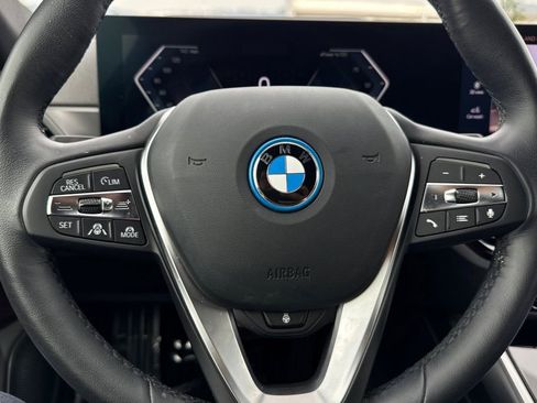 Used 2023 BMW i4 eDrive35 RWD image 26