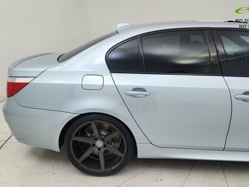 Used 2006 BMW M5 image 7