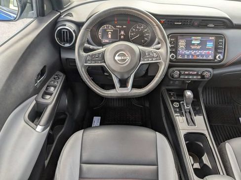 Used 2023 Nissan Kicks SR w/ SR Premium Package FWD image 16