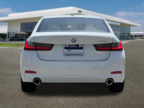 Certified 2025 BMW 330i Sedan RWD image 9