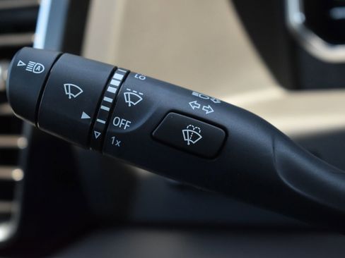 Used 2025 GMC Sierra 3500 Denali w/ Denali Reserve Package image 22